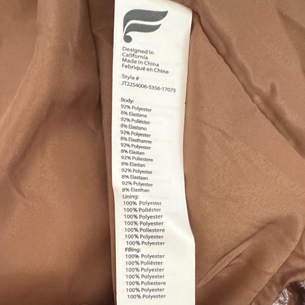 Fabletics Velvet Puffer Jacket Champagne color Size 1X - Picture 14 of 14